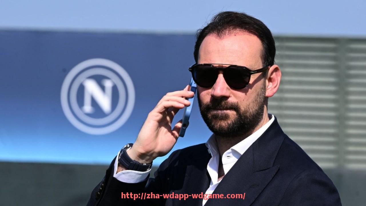 问鼎娱乐官网-西甲足球联赛豪门球队的实力分析与赛季表现